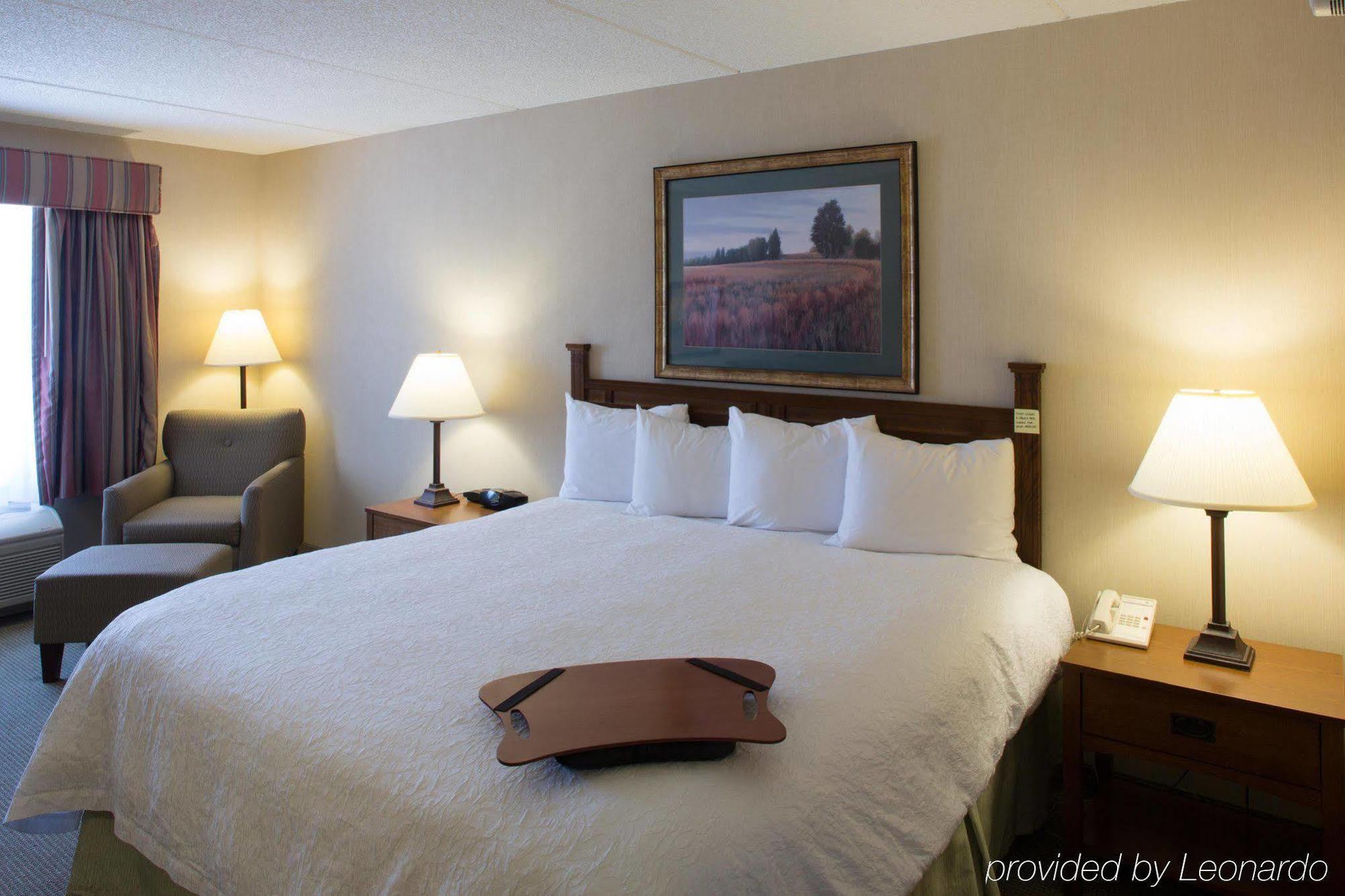 Hotel Hampton 3*